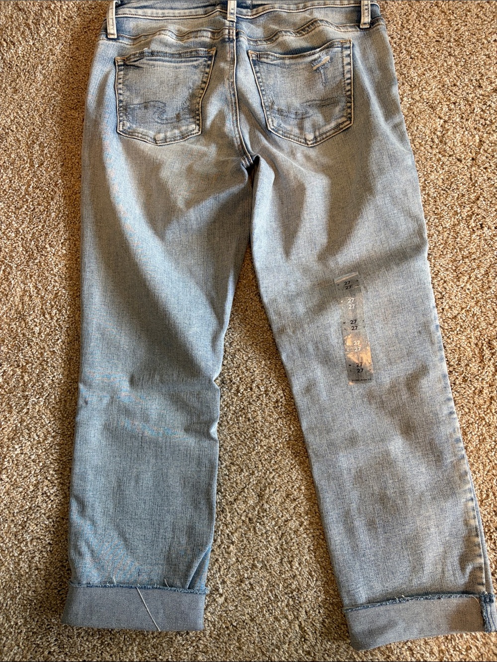 Silver Jeans Elyse light blue straight leg jeans 27 x 27 crop NWOT